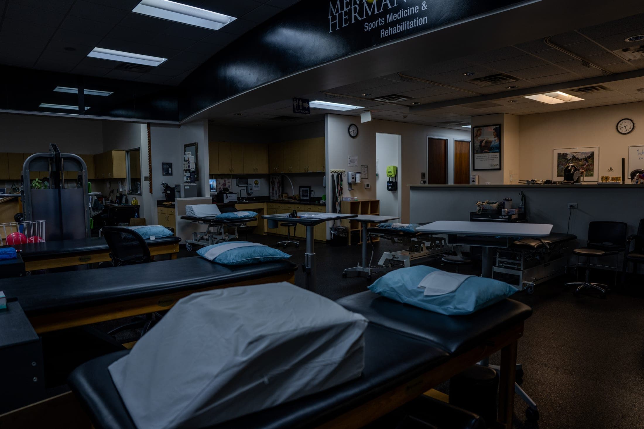 Sports Rehabilitation Facility Cleaning